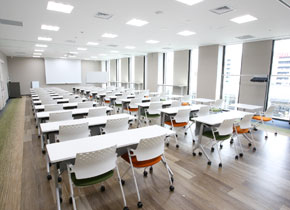 博多の会議室レンタル 貸し会議室ならacu アキュ 株式会社クレオテック