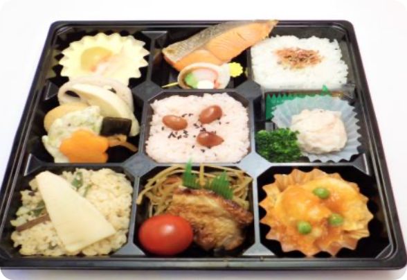 彩り９マス弁当