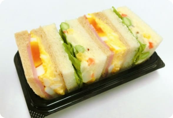 ハムたまごとポテトサラダのサンド